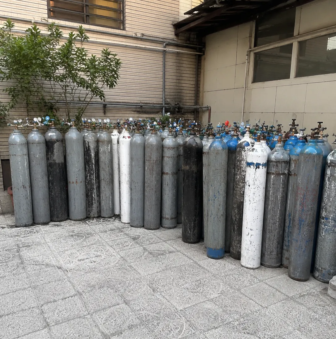 کپسول های اکسیژن بیمارستانی
